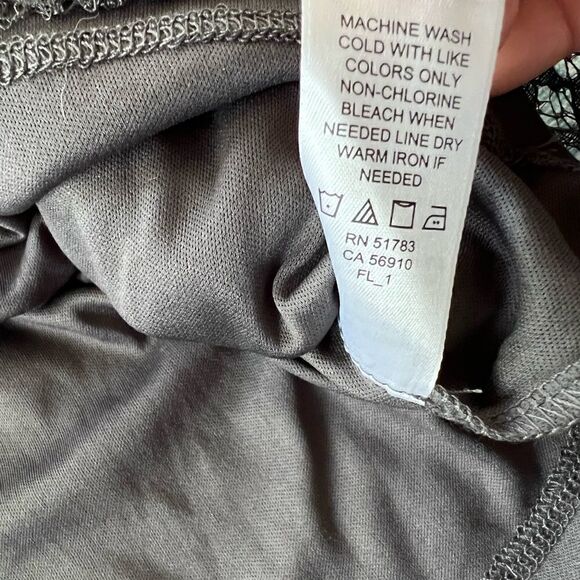 NWT! Maurices Gray Lace One Shoulder Blouse Size XS - Picture 9 of 9